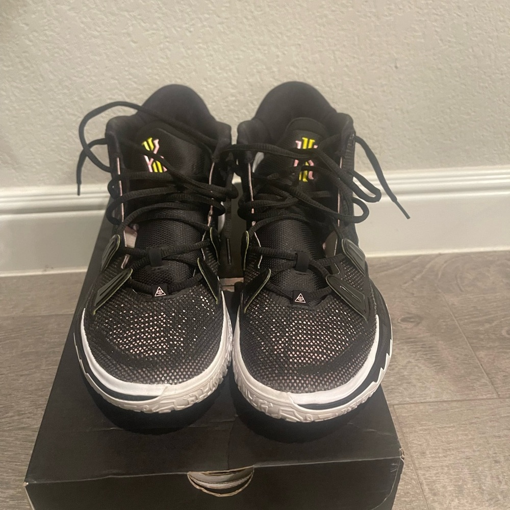 Nike Basketball Shoes